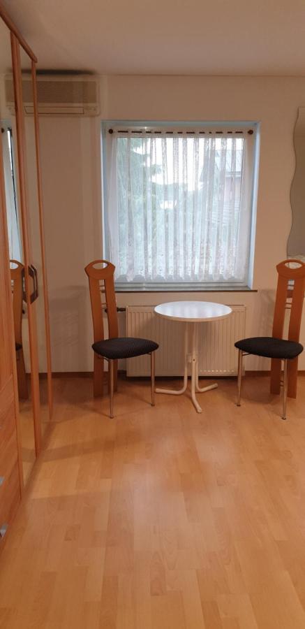 Gaestezimmer Junglas Bornheim  Luaran gambar