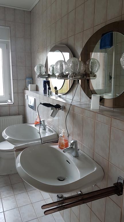 Gaestezimmer Junglas Bornheim  Luaran gambar